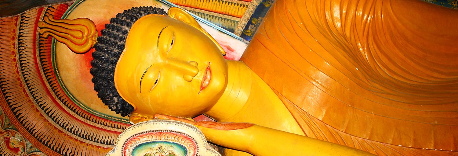 Sri Lanka Mulgirigala ancient buddha statue