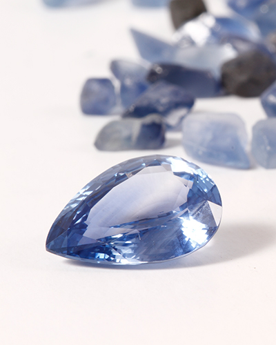 Sri Lanka gems blue sapphire